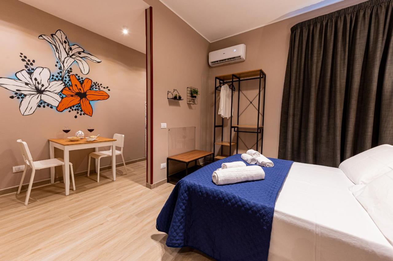 Ferienwohnung Astare -Short Lets In Bari Carrassi- Exterior foto