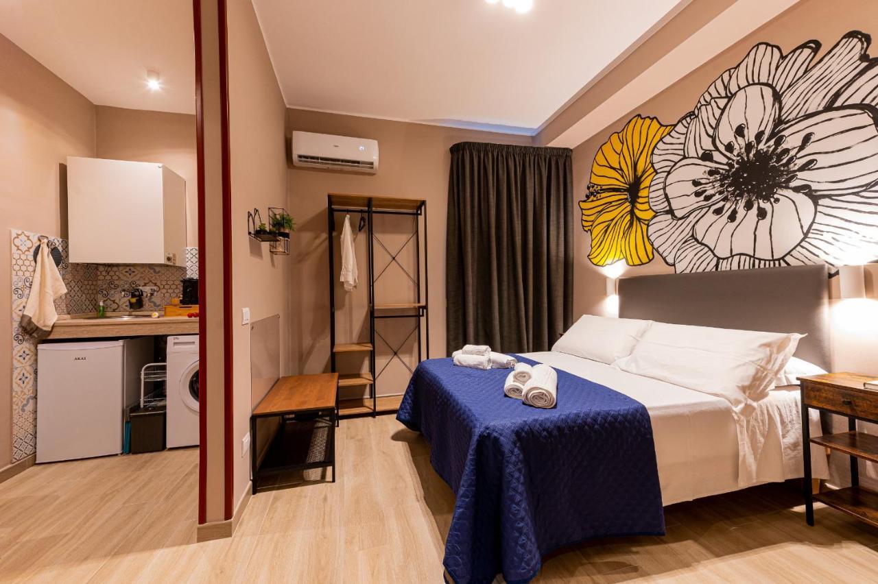 Ferienwohnung Astare -Short Lets In Bari Carrassi- Exterior foto